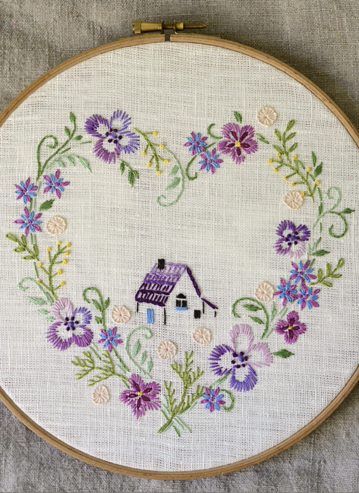 Sweet Home floral heart hand embroidery hoop