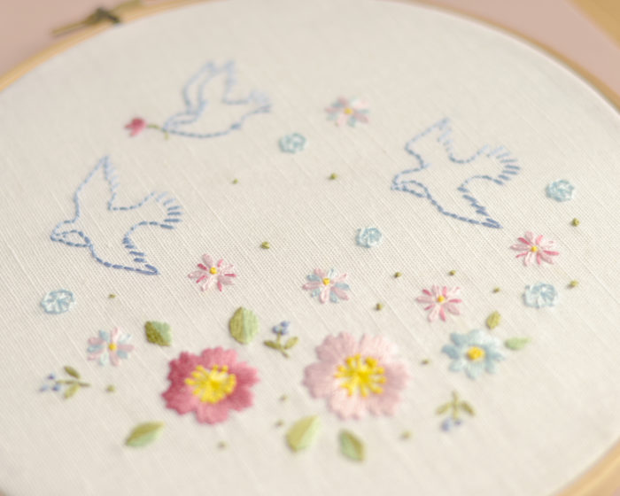 Floral spring birds simple hand embroidery hoop