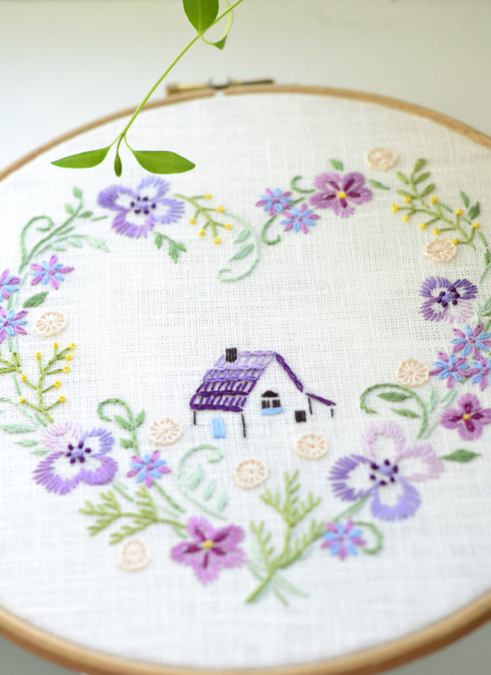 Sweet Home floral heart hand embroidery hoop