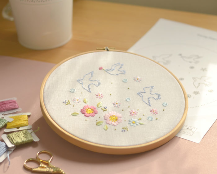 Floral spring birds simple hand embroidery hoop