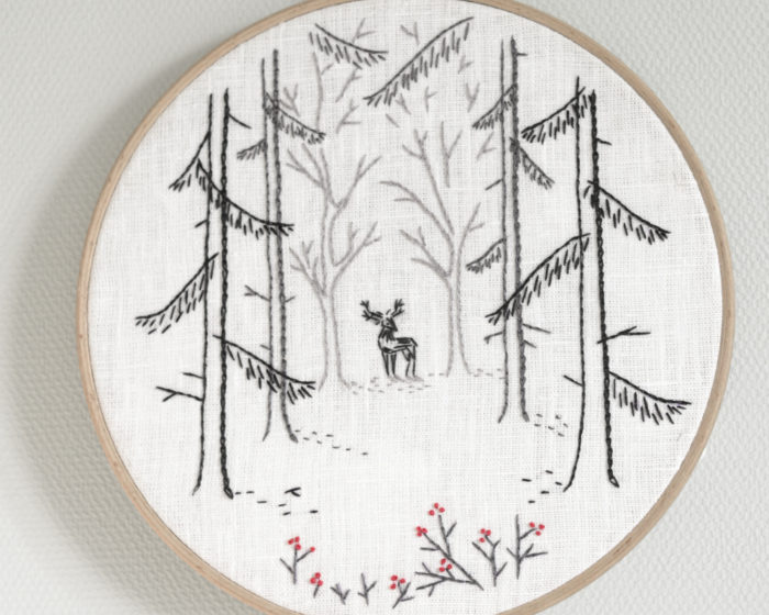 Woodland deer hand embroidery hoop